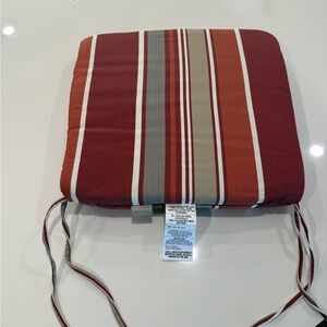 Never used - Allen + Roth Red, Tan, and Gray Striped Cushion - set of 4